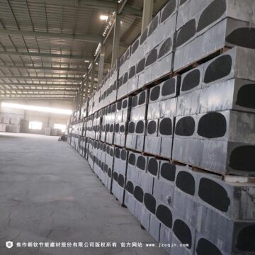 碳硅板和發(fā)泡水泥保溫板哪個(gè)好？